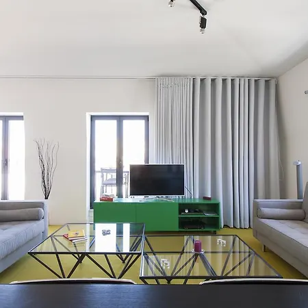 Joivy Lux And Spacious 1br With Huge Terrace, 5mins To Academy Of Sciences