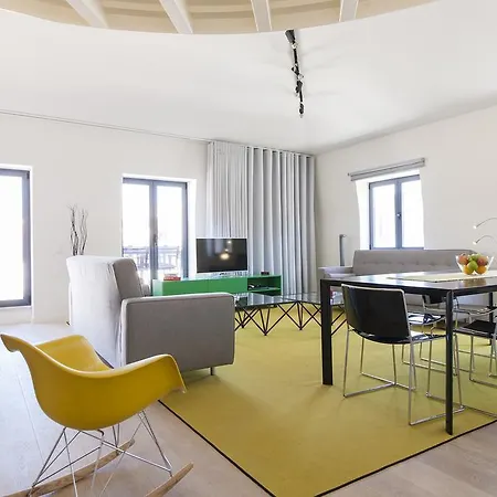 Apartment Joivy Lux And Spacious 1br With Huge Terrace, 5mins To Academy Of Sciences *